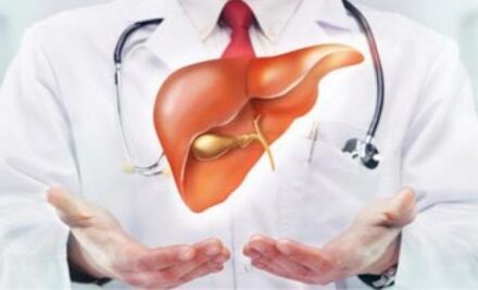 Qaraciyər böyüməsi (hepatomeqaliya) səbəbləri, simptomları, müalicəsi